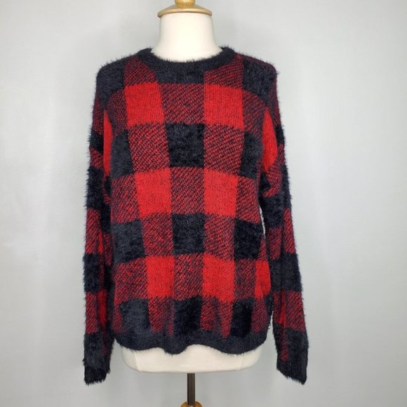Time and Tru Black Red Fuzzy Buffalo Check Plaid Pullover Sweater, L (12-14)